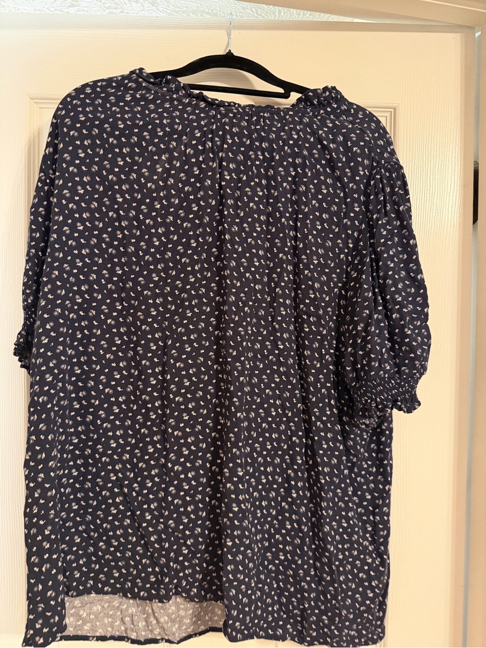 Amazon Essentials Navy Blue Floral Peasant Blouse
